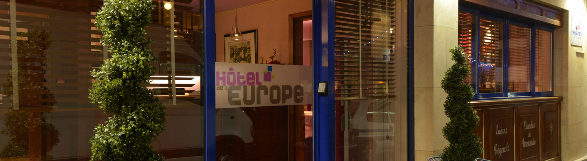 Urban Style Hotel De L'Europe Руан Екстериор снимка